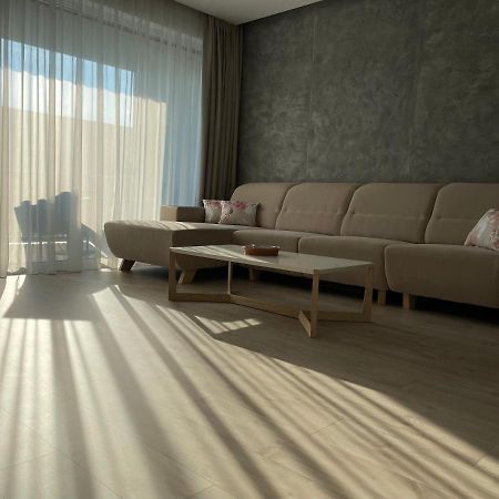 Greenbay Apartment With Free Parking Trencin Exterior photo