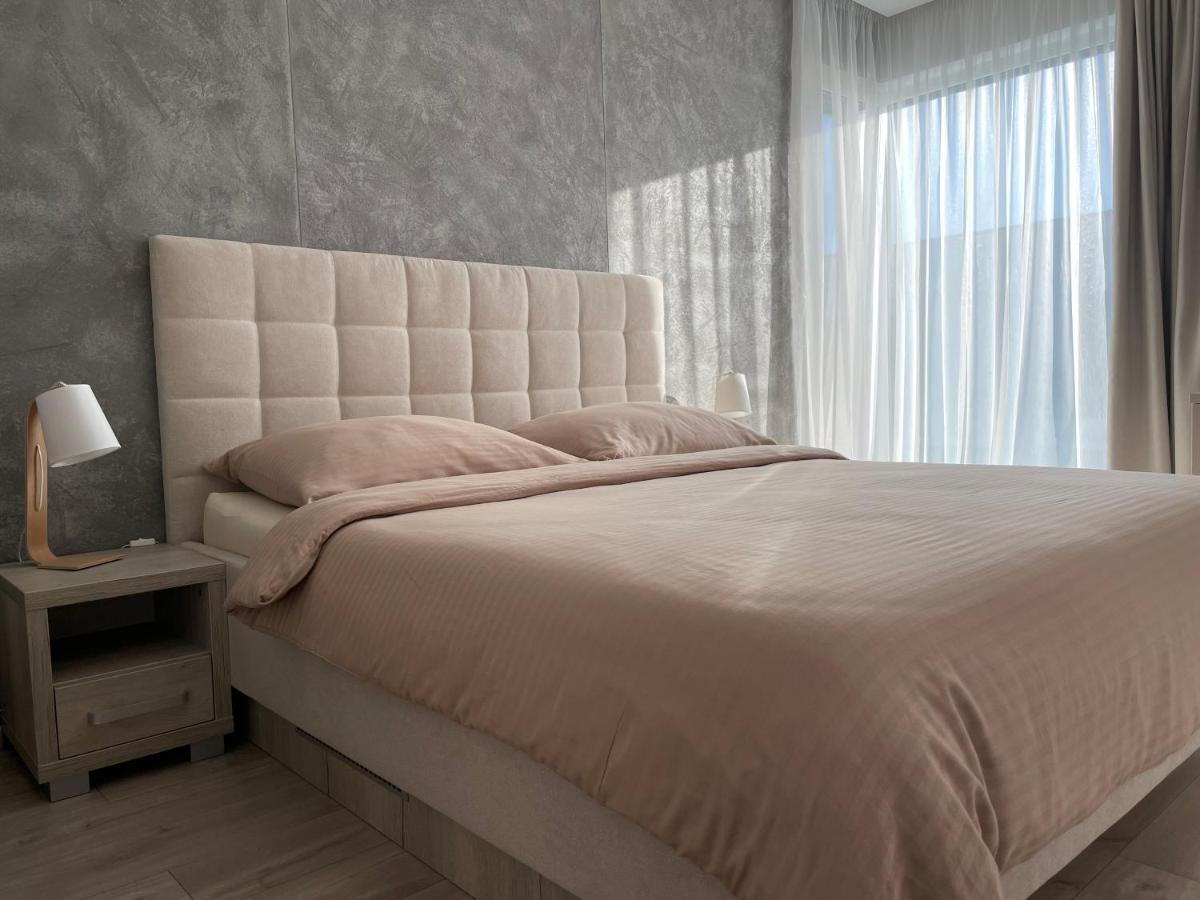 Greenbay Apartment With Free Parking Trencin Exterior photo