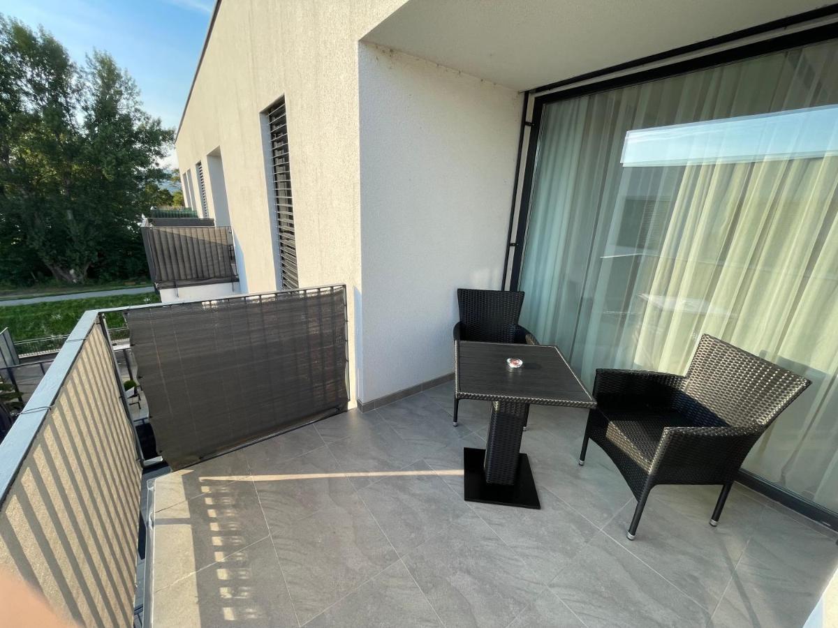 Greenbay Apartment With Free Parking Trencin Exterior photo
