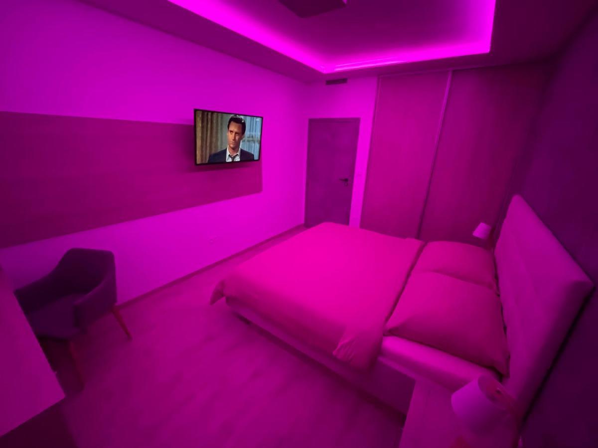 Greenbay Apartment With Free Parking Trencin Exterior photo