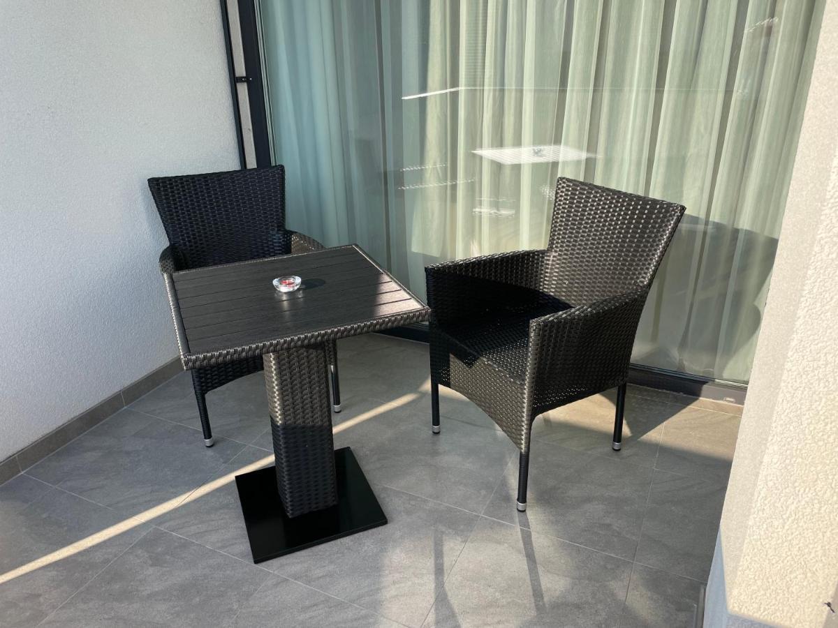 Greenbay Apartment With Free Parking Trencin Exterior photo
